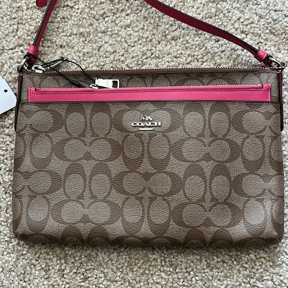 Brand New Coach Signature Ew Pop Crossbody bag with removable zip pouch - Picture 2 of 13